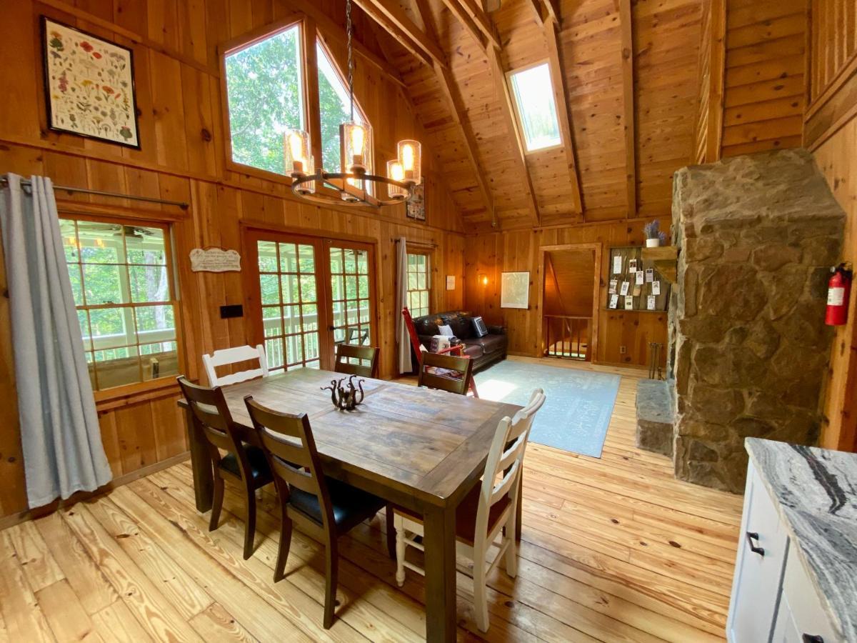 Cabin Fever - Hot Tub, Game Room, 3 King Beds Dahlonega Exterior photo