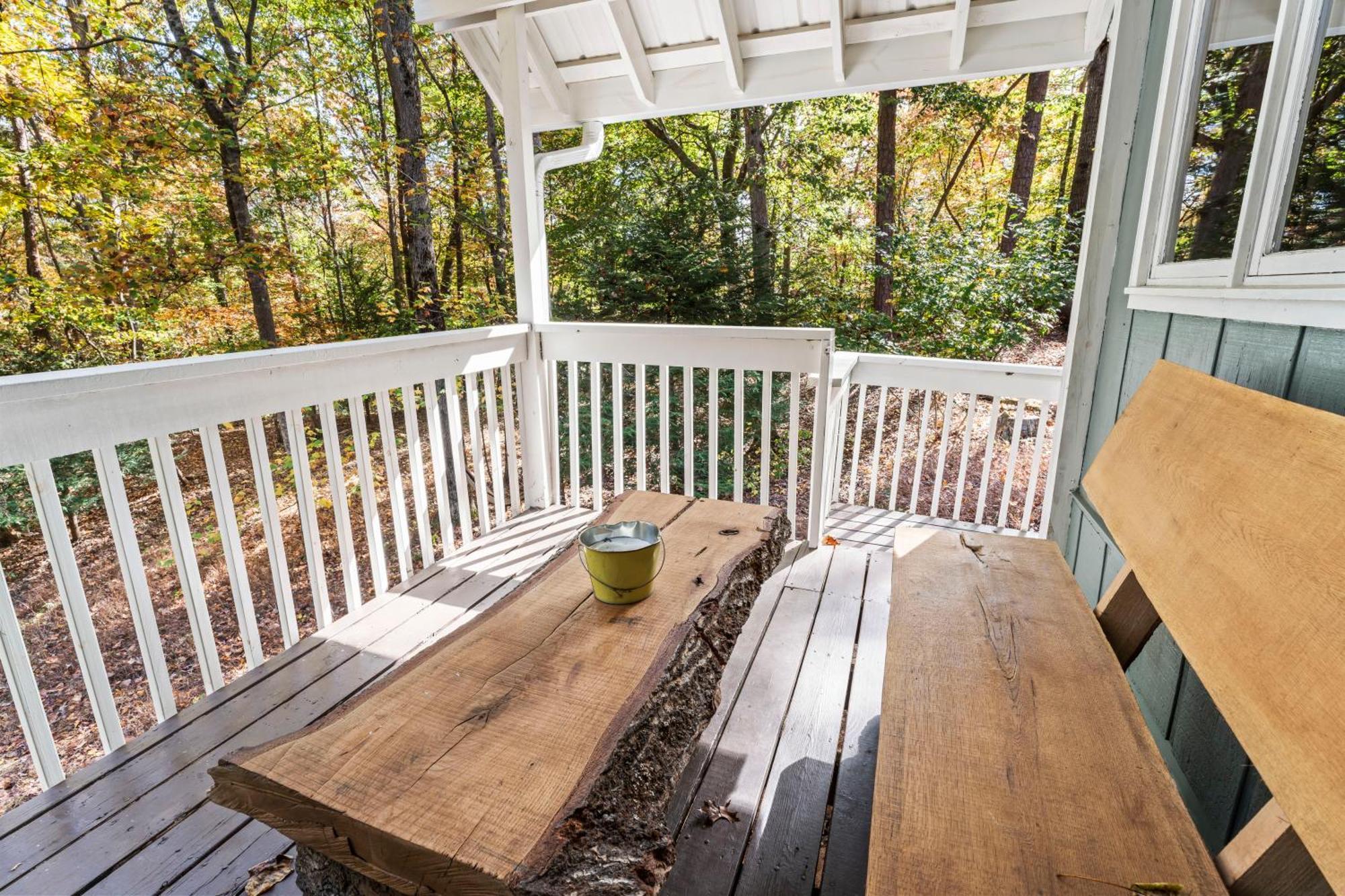 Cabin Fever - Hot Tub, Game Room, 3 King Beds Dahlonega Exterior photo