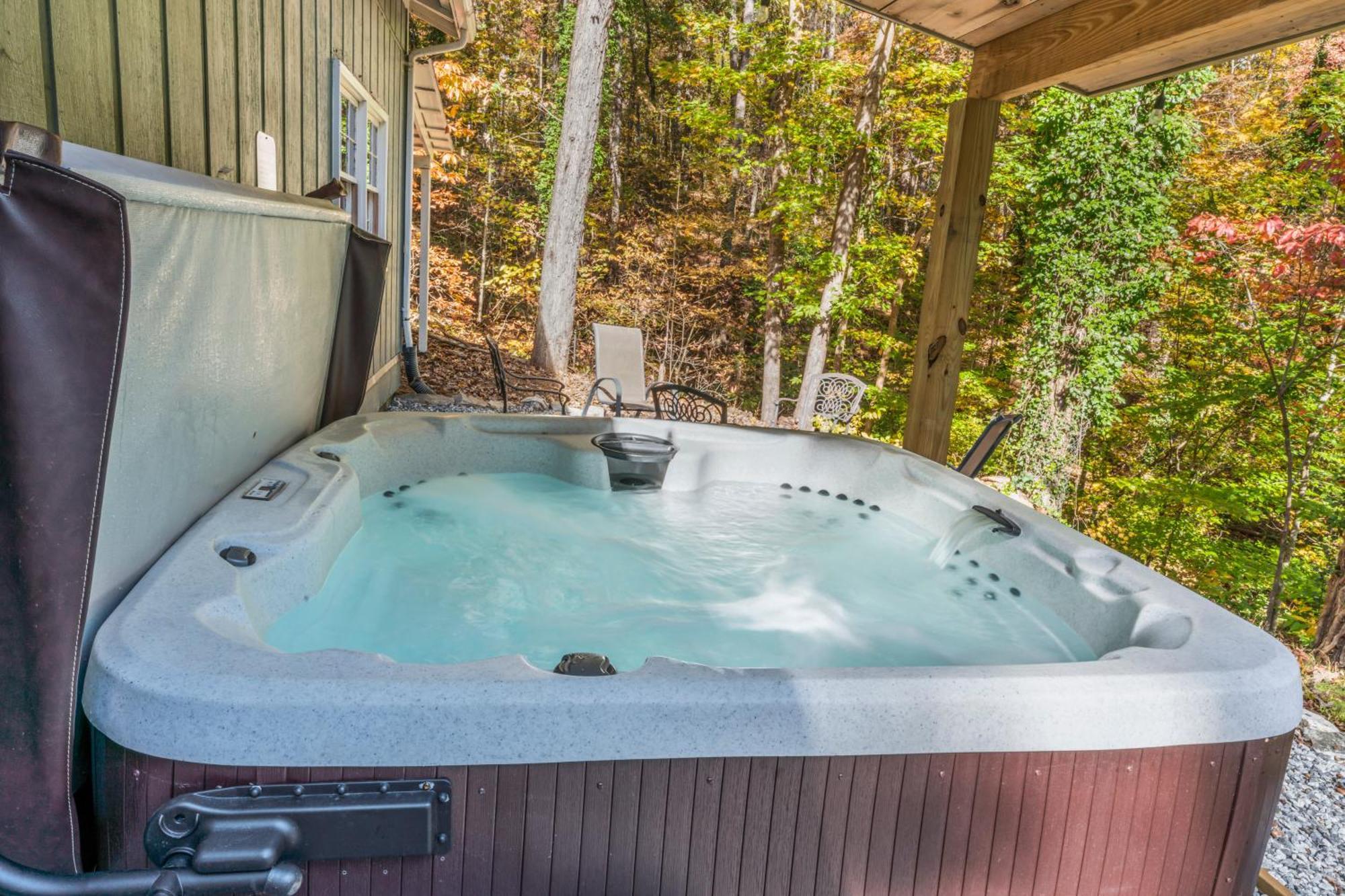 Cabin Fever - Hot Tub, Game Room, 3 King Beds Dahlonega Exterior photo