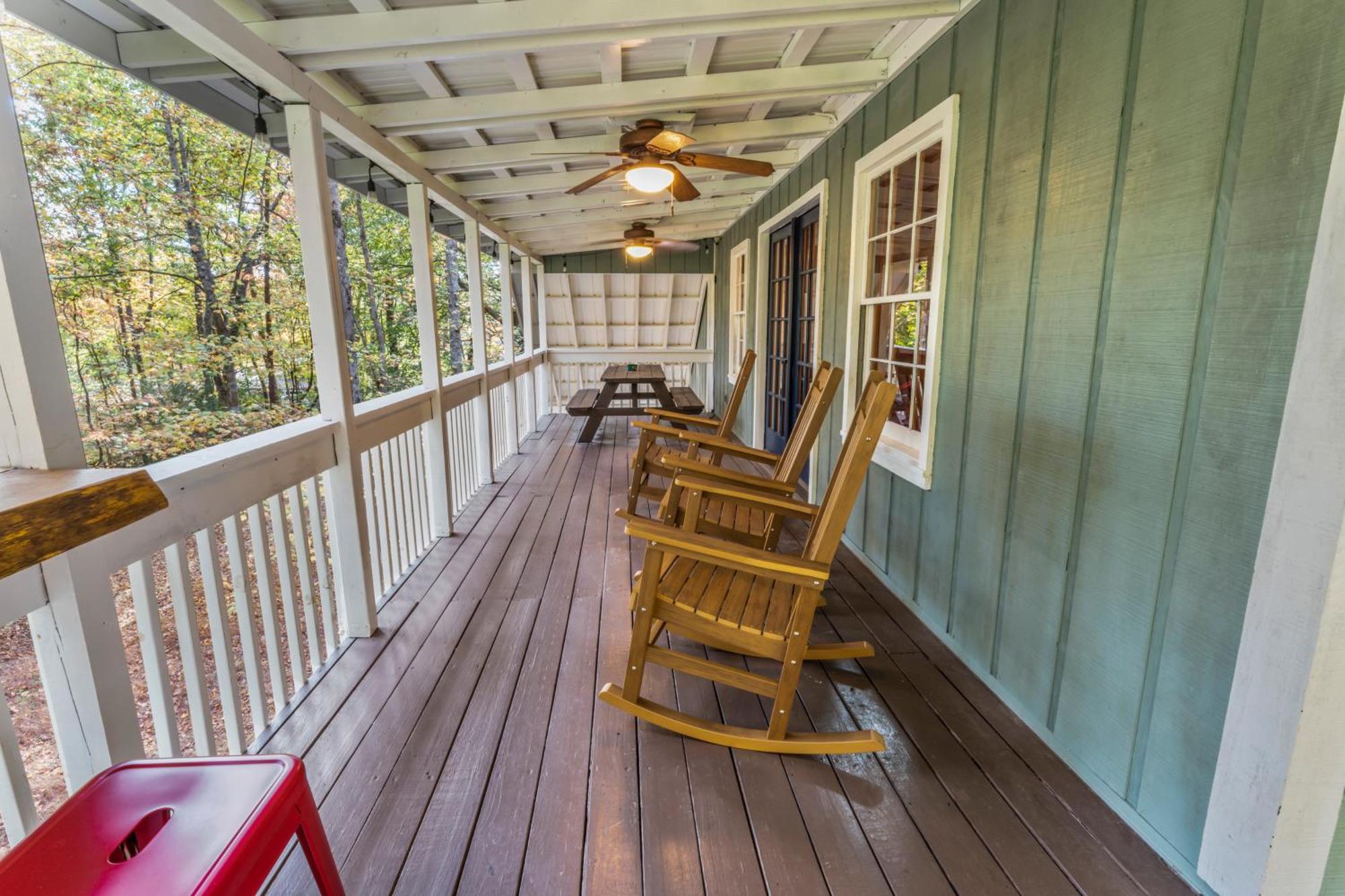 Cabin Fever - Hot Tub, Game Room, 3 King Beds Dahlonega Exterior photo